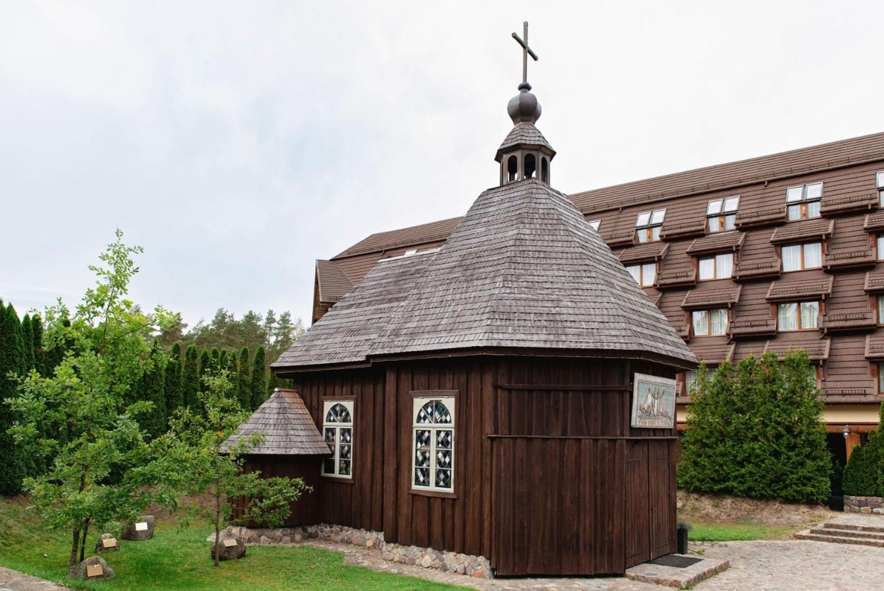 Hotel Szymbark Exterior foto