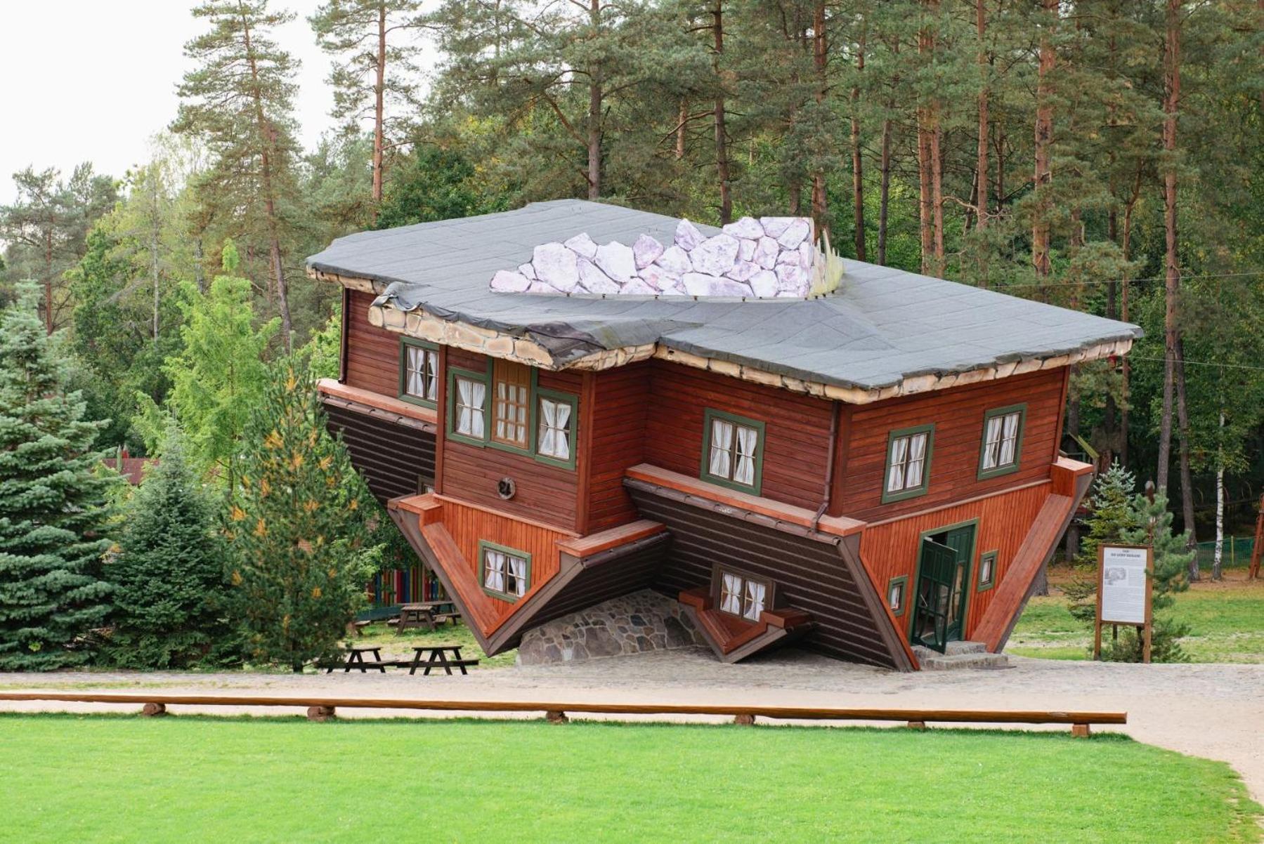 Hotel Szymbark Exterior foto