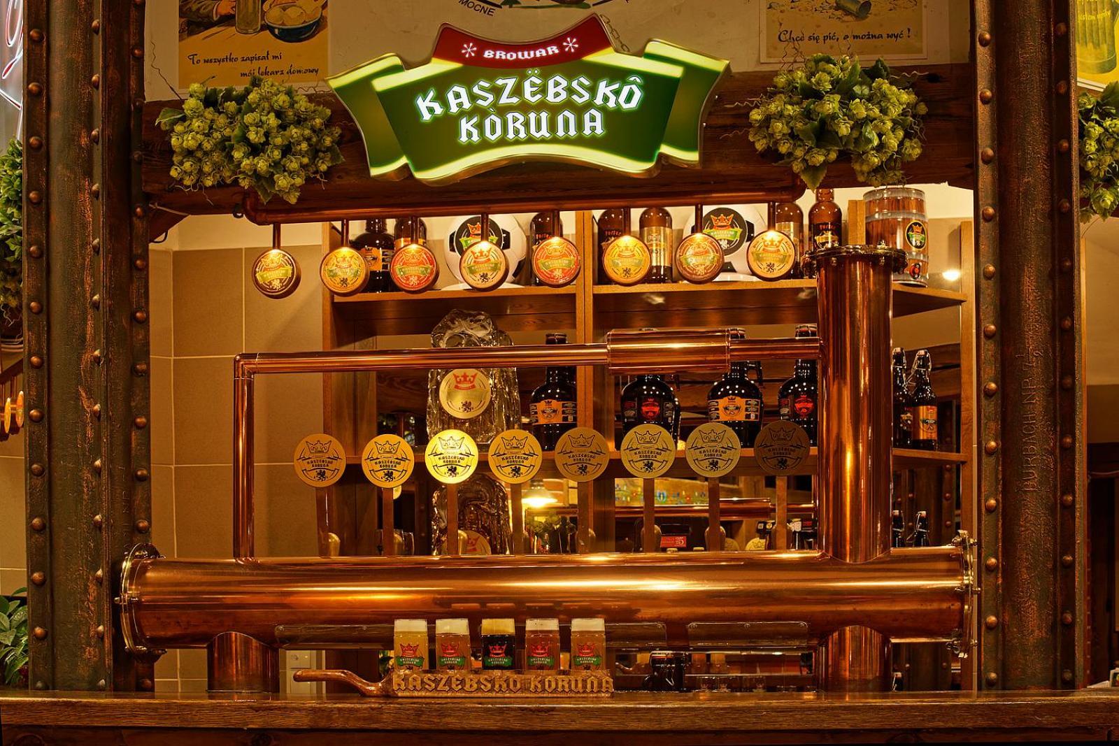 Hotel Szymbark Exterior foto